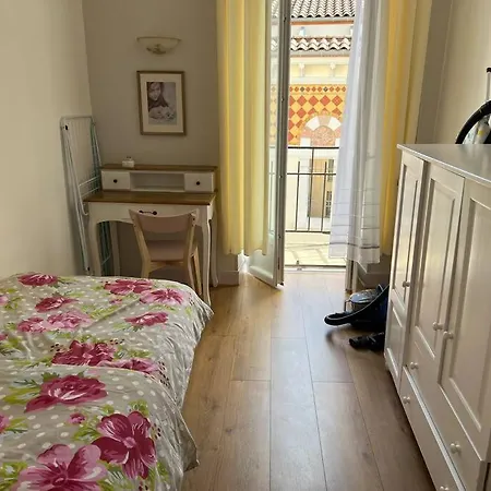 Bristol Manor Bel F3 Face Aux Thermes