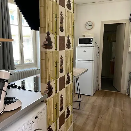 Bristol Manor Bel F3 Face Aux Thermes Apartmán